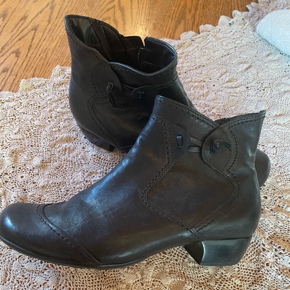 Gabor leather boots - Picture 1 of 6